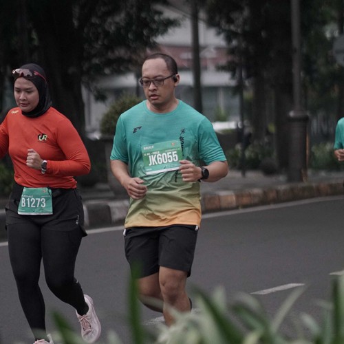 Race photo from BAUR RUN 2025