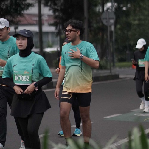 Race photo from BAUR RUN 2025