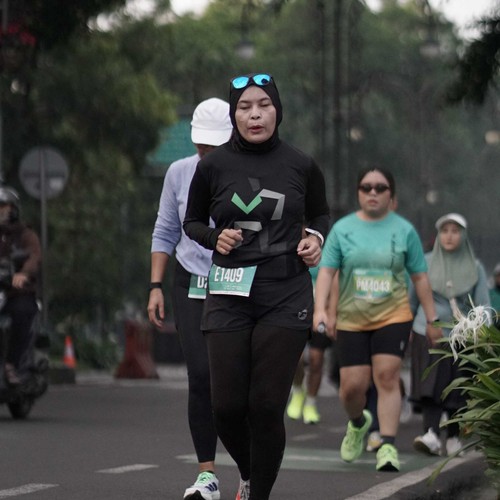 Race photo from BAUR RUN 2025