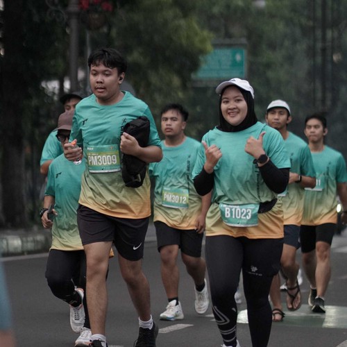 Race photo from BAUR RUN 2025