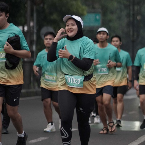 Race photo from BAUR RUN 2025