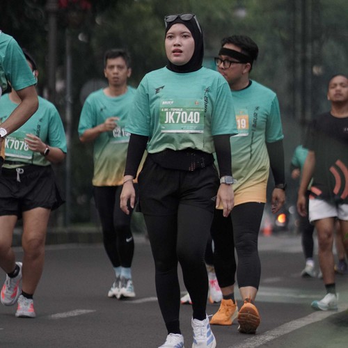 Race photo from BAUR RUN 2025