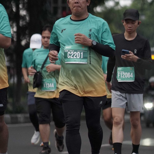 Race photo from BAUR RUN 2025