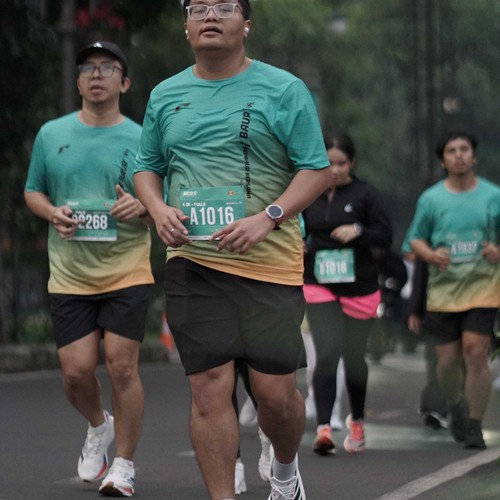 Race photo from BAUR RUN 2025