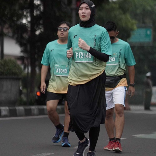 Race photo from BAUR RUN 2025