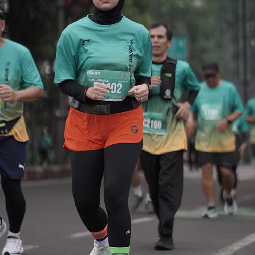 Race photo from BAUR RUN 2025