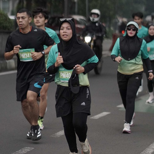 Race photo from BAUR RUN 2025