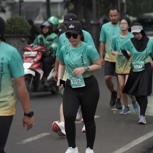 Race photo from BAUR RUN 2025