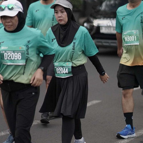 Race photo from BAUR RUN 2025