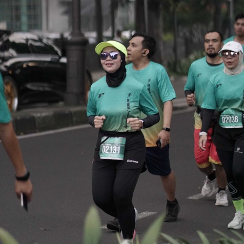 Race photo from BAUR RUN 2025
