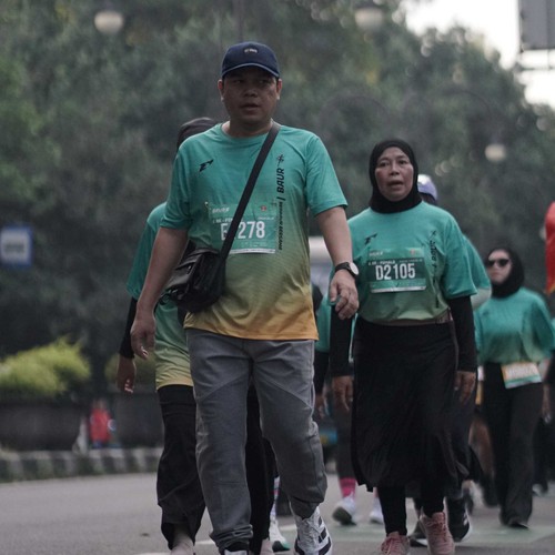 Race photo from BAUR RUN 2025