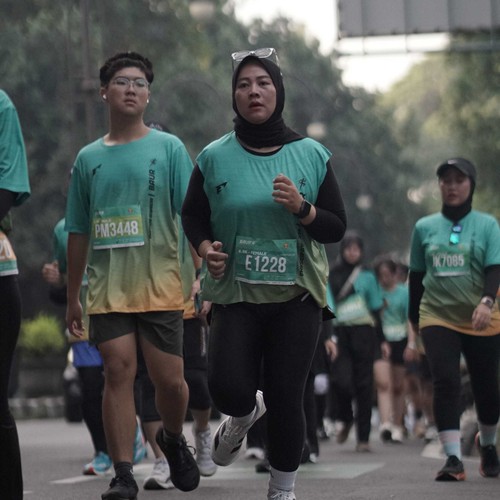 Race photo from BAUR RUN 2025