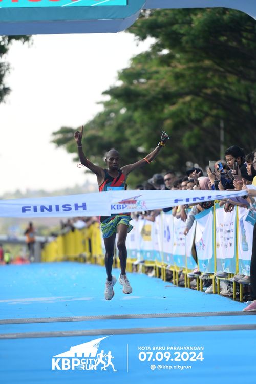 Race photo from KBP City Run 2024