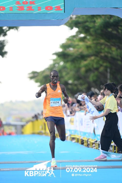 Race photo from KBP City Run 2024