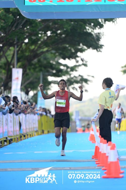 Race photo from KBP City Run 2024