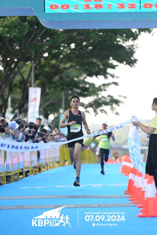 Race photo from KBP City Run 2024