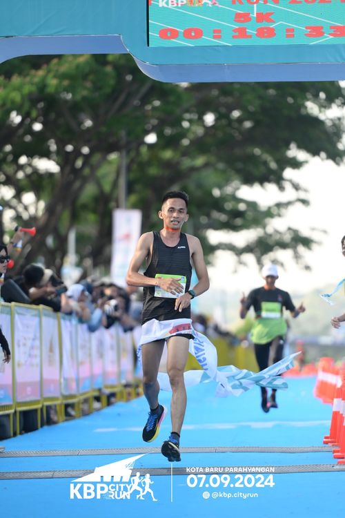 Race photo from KBP City Run 2024