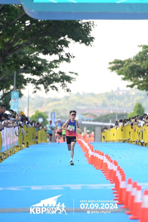 Race photo from KBP City Run 2024
