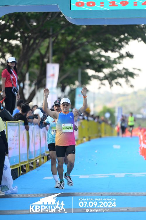 Race photo from KBP City Run 2024