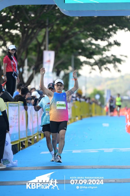 Race photo from KBP City Run 2024
