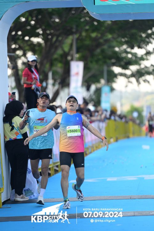 Race photo from KBP City Run 2024