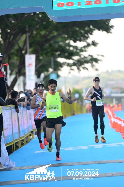 Race photo from KBP City Run 2024