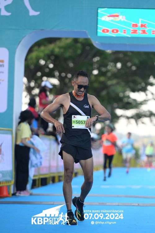 Race photo from KBP City Run 2024