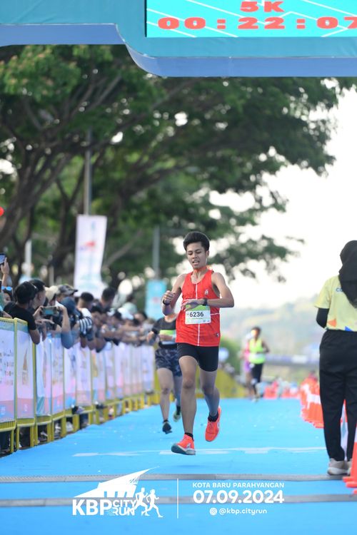Race photo from KBP City Run 2024