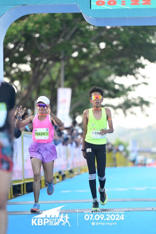 Race photo from KBP City Run 2024