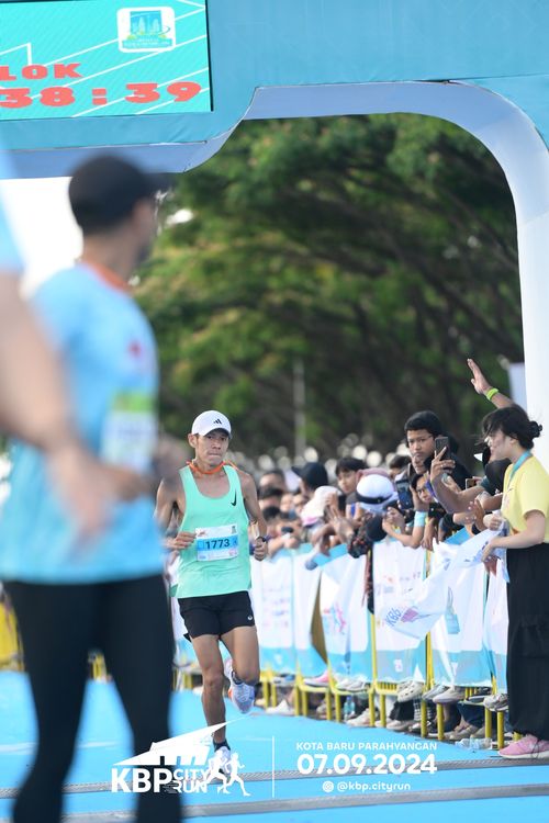 Race photo from KBP City Run 2024