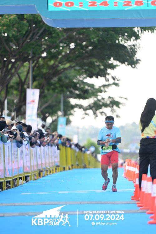 Race photo from KBP City Run 2024