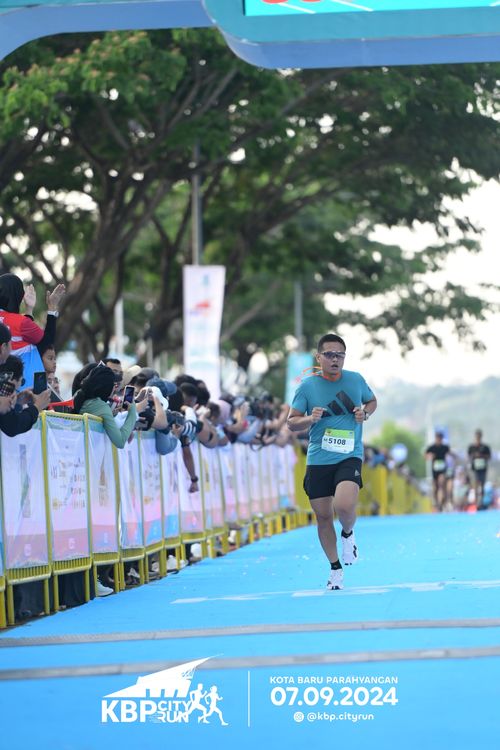 Race photo from KBP City Run 2024
