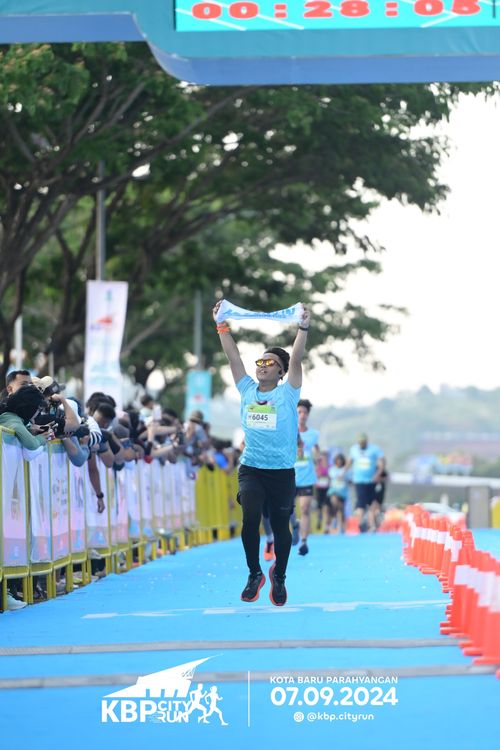 Race photo from KBP City Run 2024