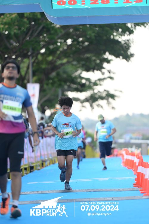 Race photo from KBP City Run 2024