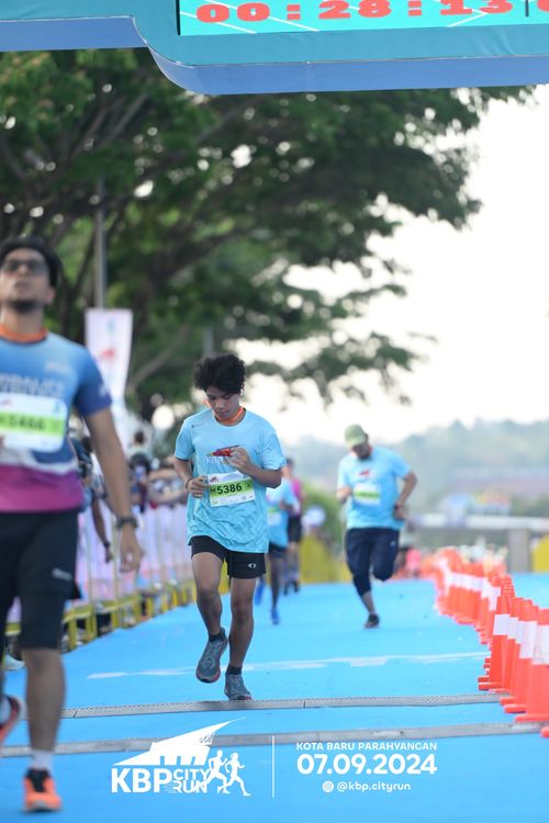 Race photo from KBP City Run 2024