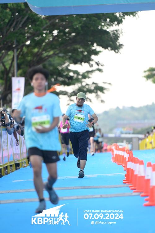Race photo from KBP City Run 2024