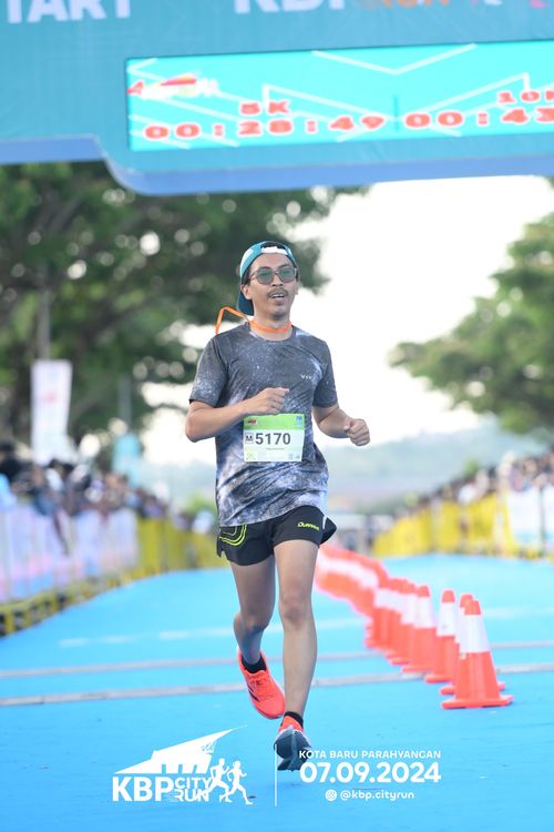 Race photo from KBP City Run 2024