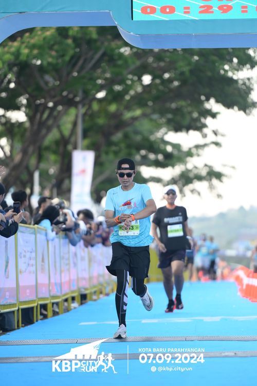 Race photo from KBP City Run 2024