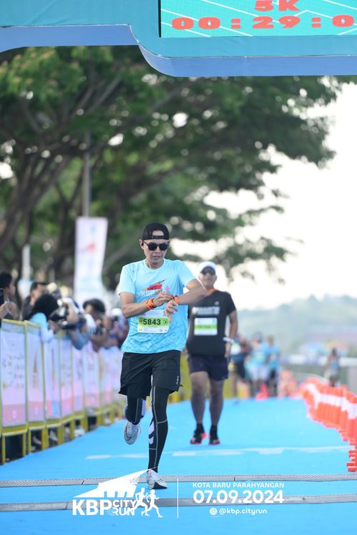 Race photo from KBP City Run 2024