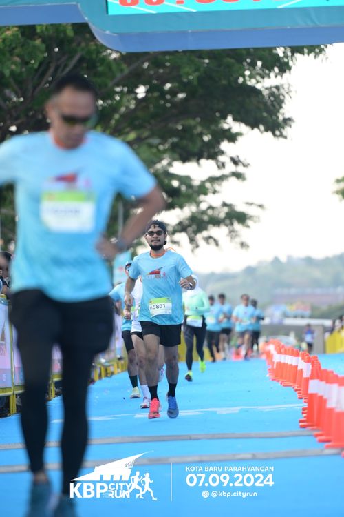 Race photo from KBP City Run 2024