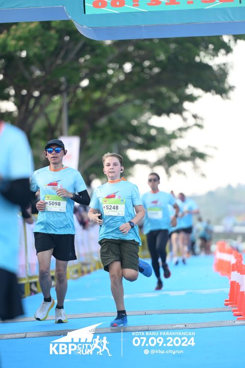 Race photo from KBP City Run 2024