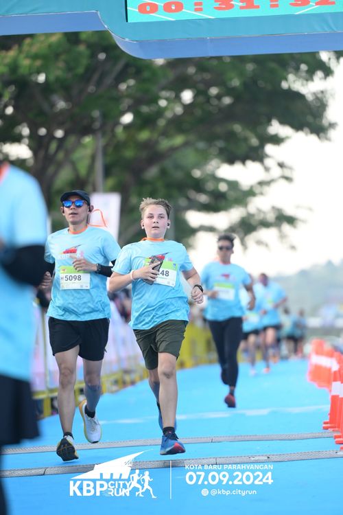 Race photo from KBP City Run 2024