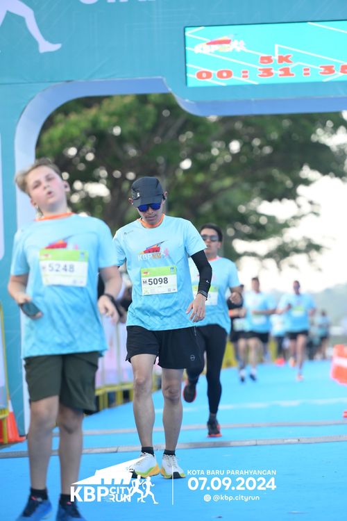 Race photo from KBP City Run 2024