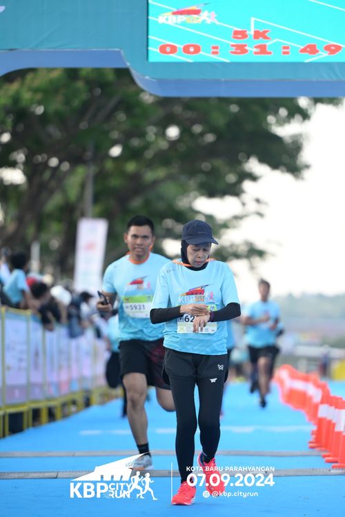Race photo from KBP City Run 2024