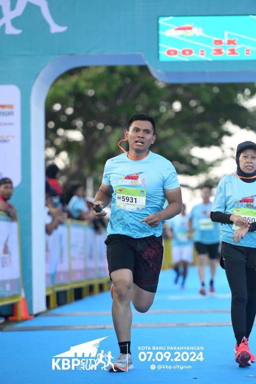 Race photo from KBP City Run 2024