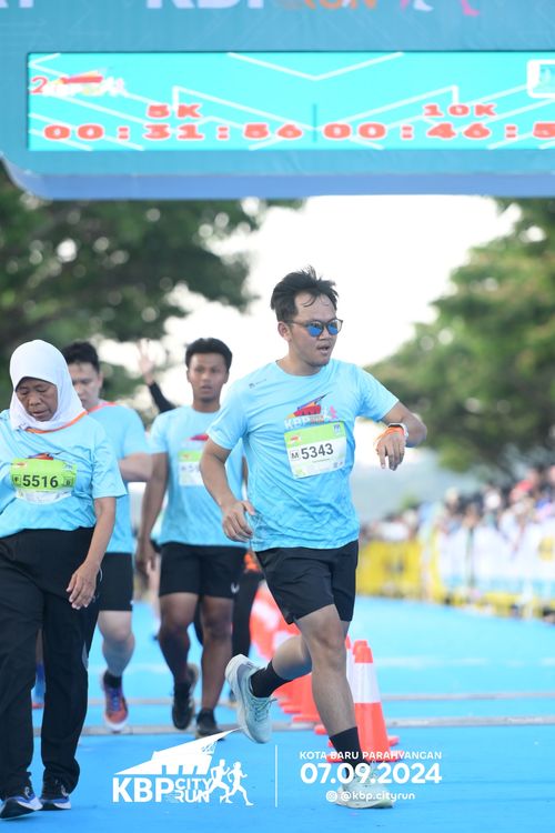 Race photo from KBP City Run 2024