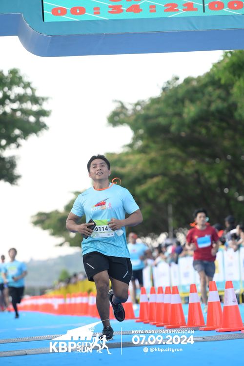 Race photo from KBP City Run 2024