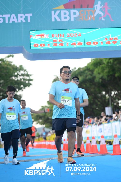 Race photo from KBP City Run 2024