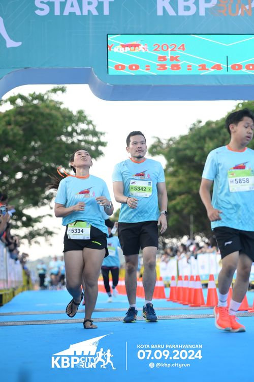 Race photo from KBP City Run 2024
