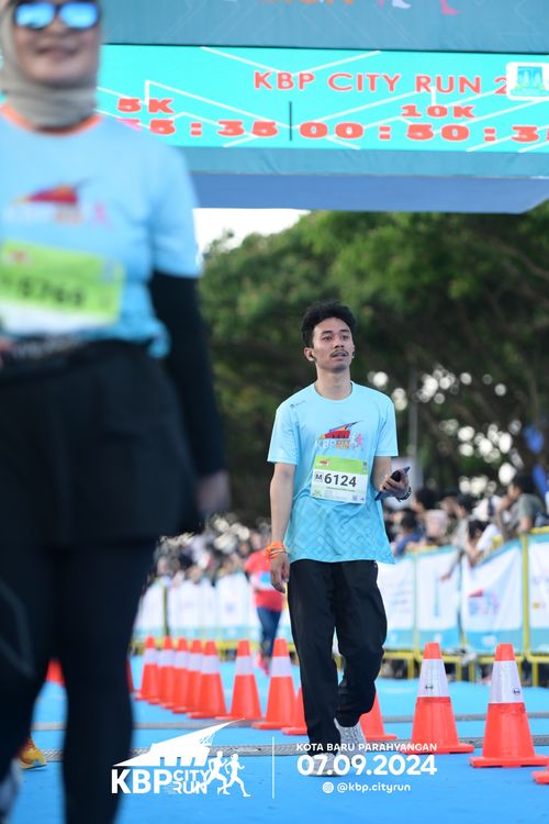 Race photo from KBP City Run 2024